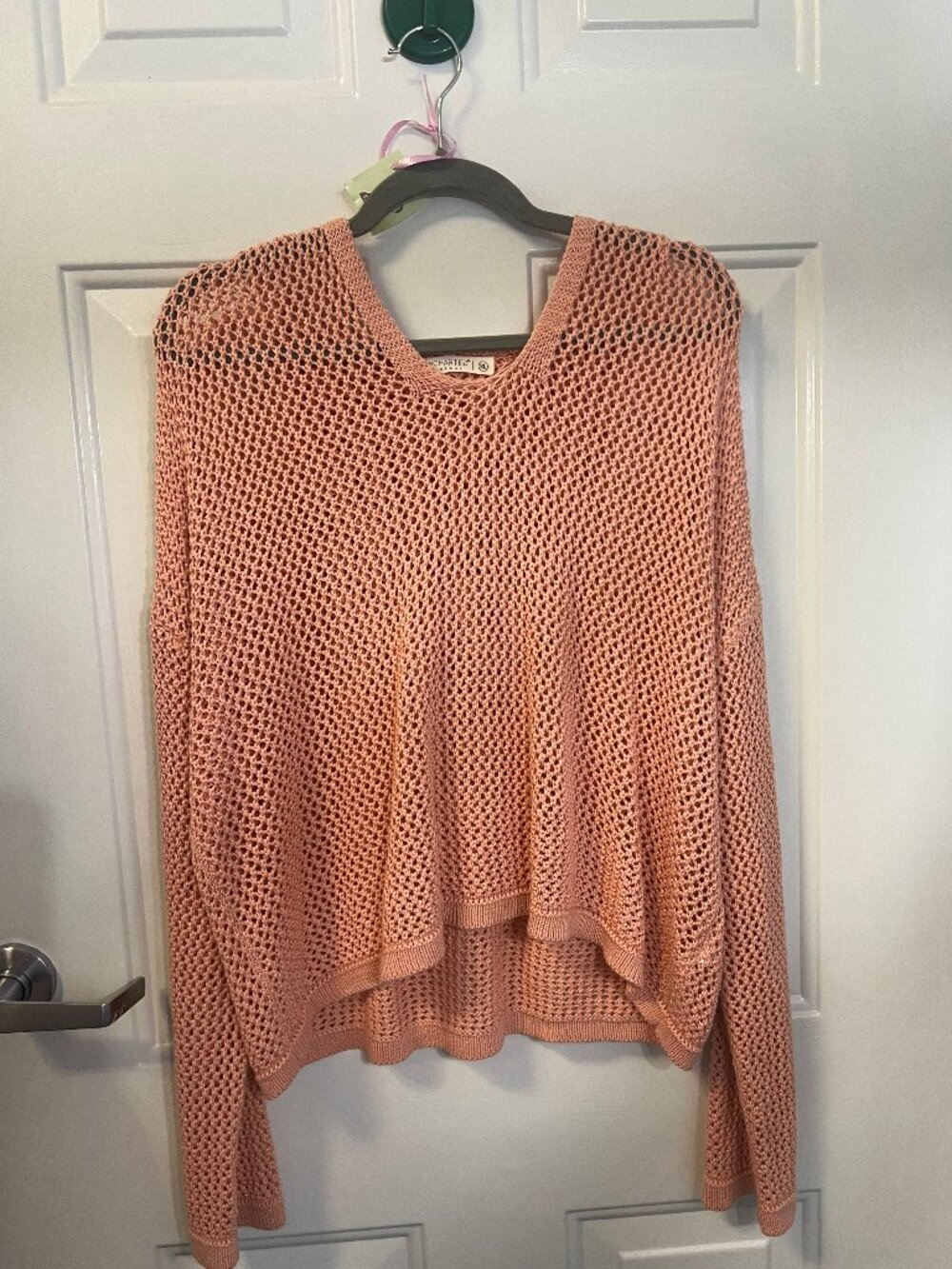 Uncharted Threads Peach longsleeve hooded beach cover XL